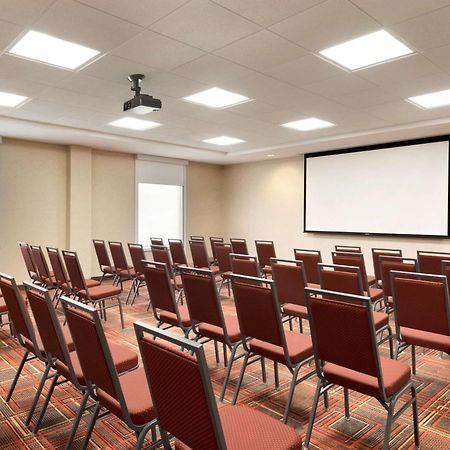 Home2 Suites By Hilton Milwaukee Brookfield Waukesha Eksteriør bilde