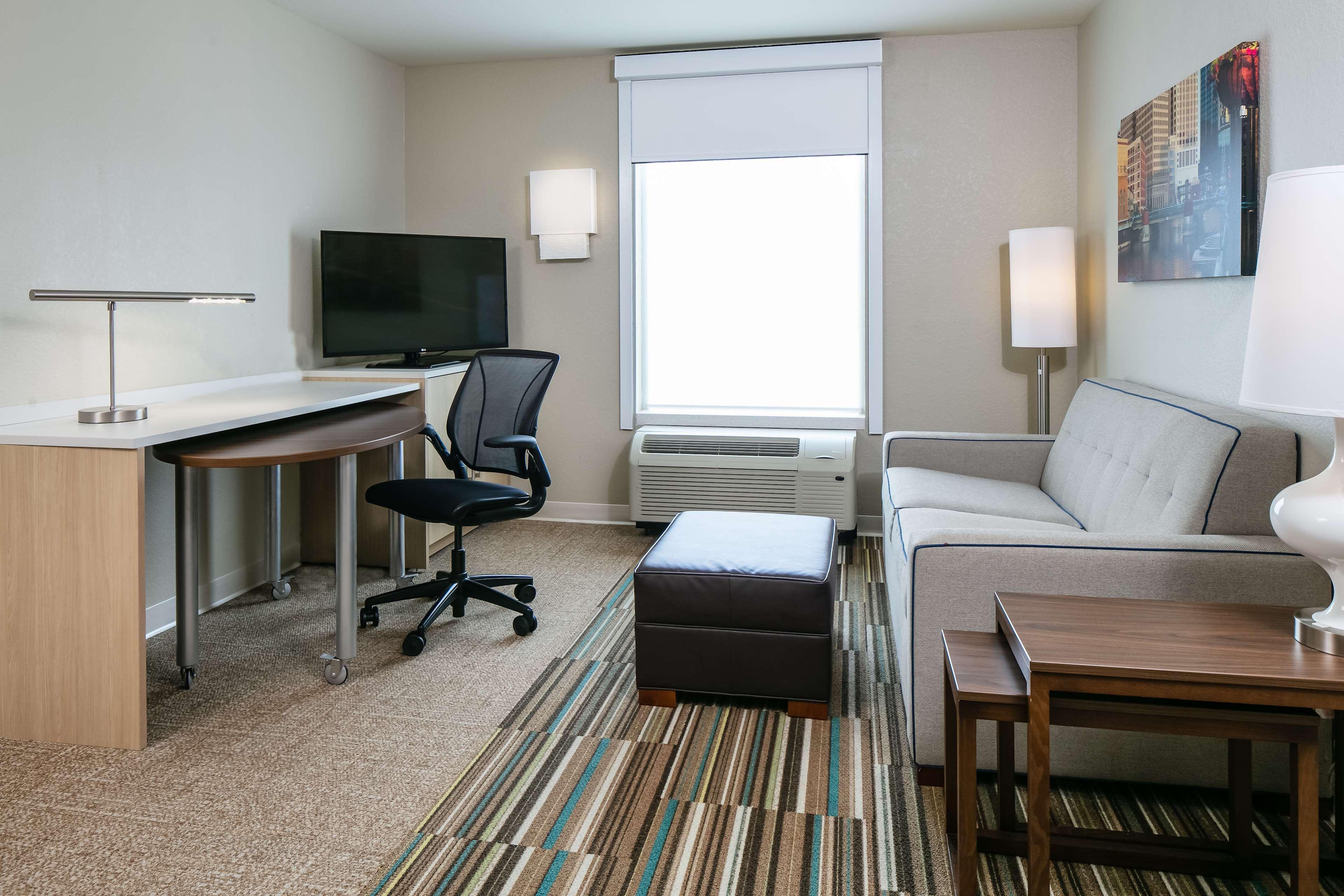 Home2 Suites By Hilton Milwaukee Brookfield Waukesha Eksteriør bilde