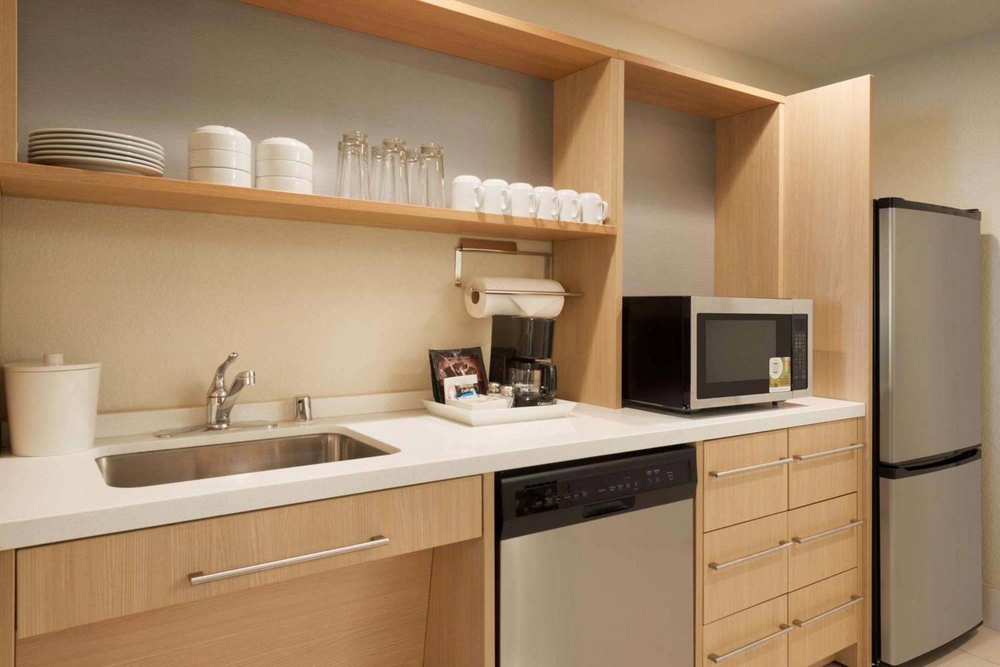 Home2 Suites By Hilton Milwaukee Brookfield Waukesha Eksteriør bilde