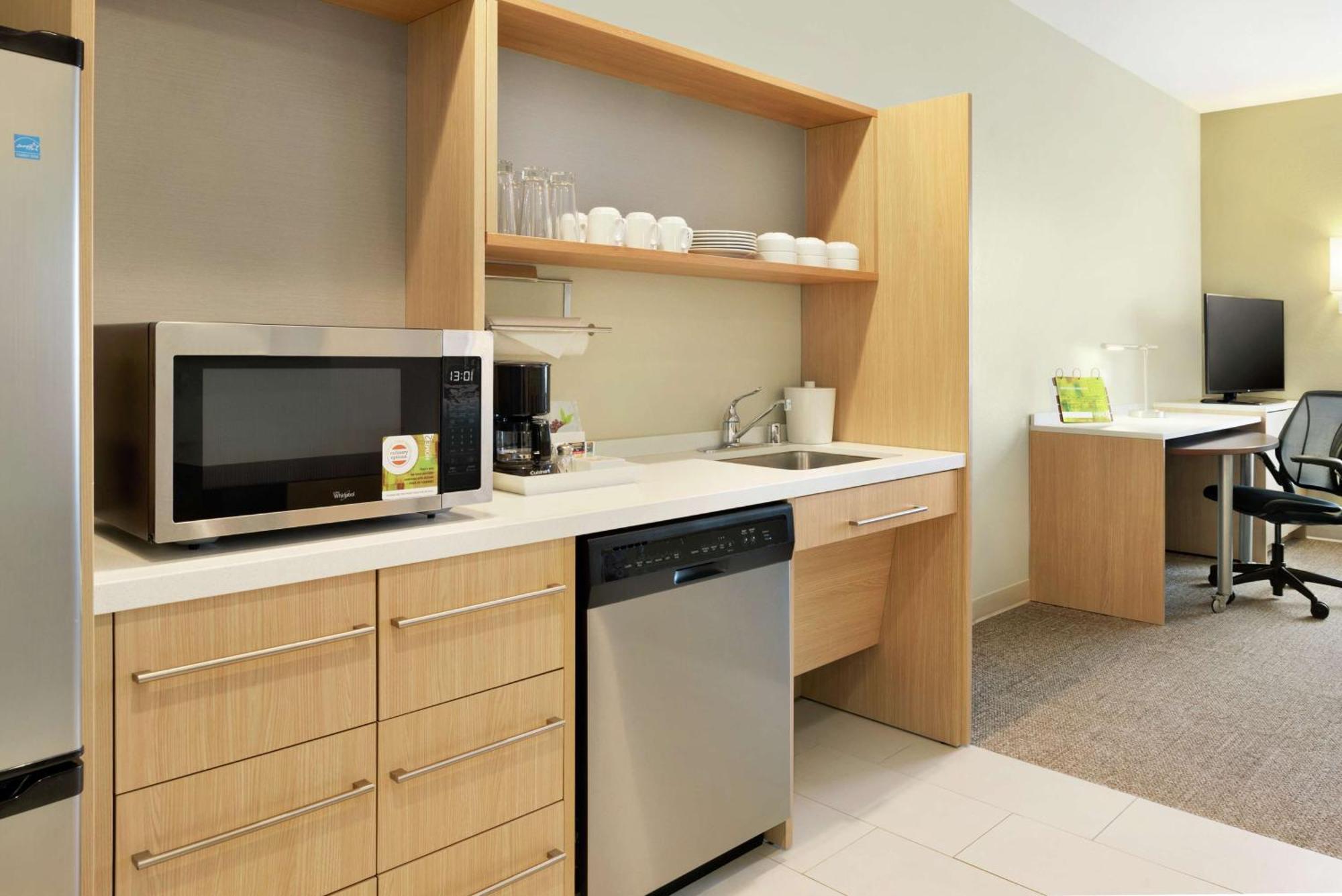 Home2 Suites By Hilton Milwaukee Brookfield Waukesha Eksteriør bilde